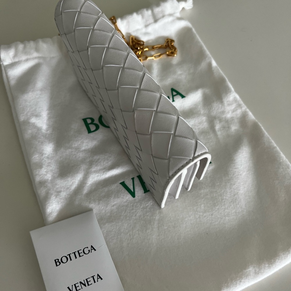 Bottega Venetta Mini Bag on Chain (chalk) - Picture 6 of 9